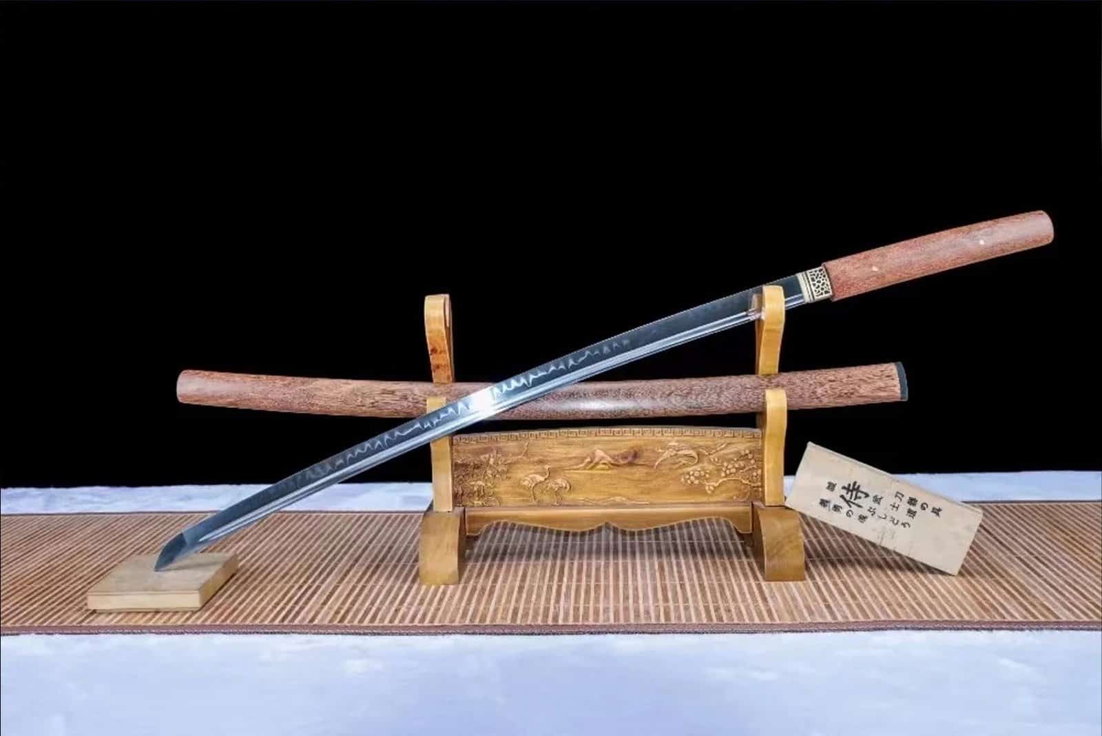 Ensemble de katanas Nihontō de style japonais
