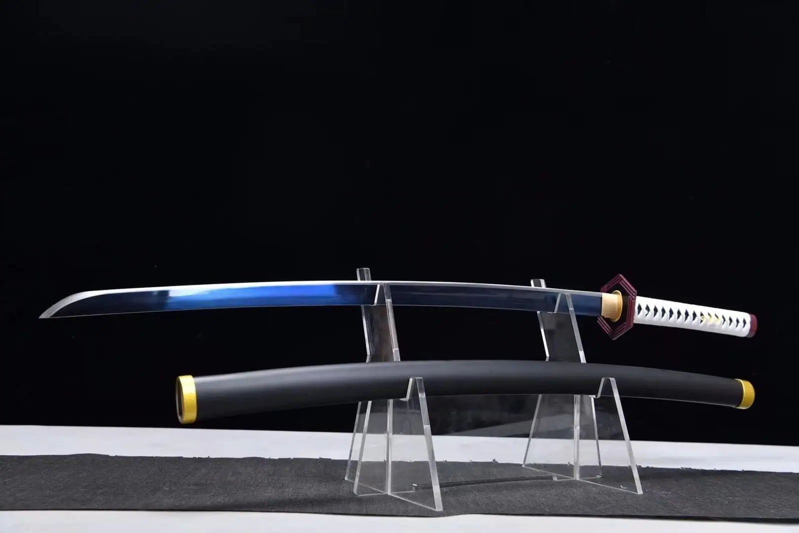 Katana bleu de Tomioka