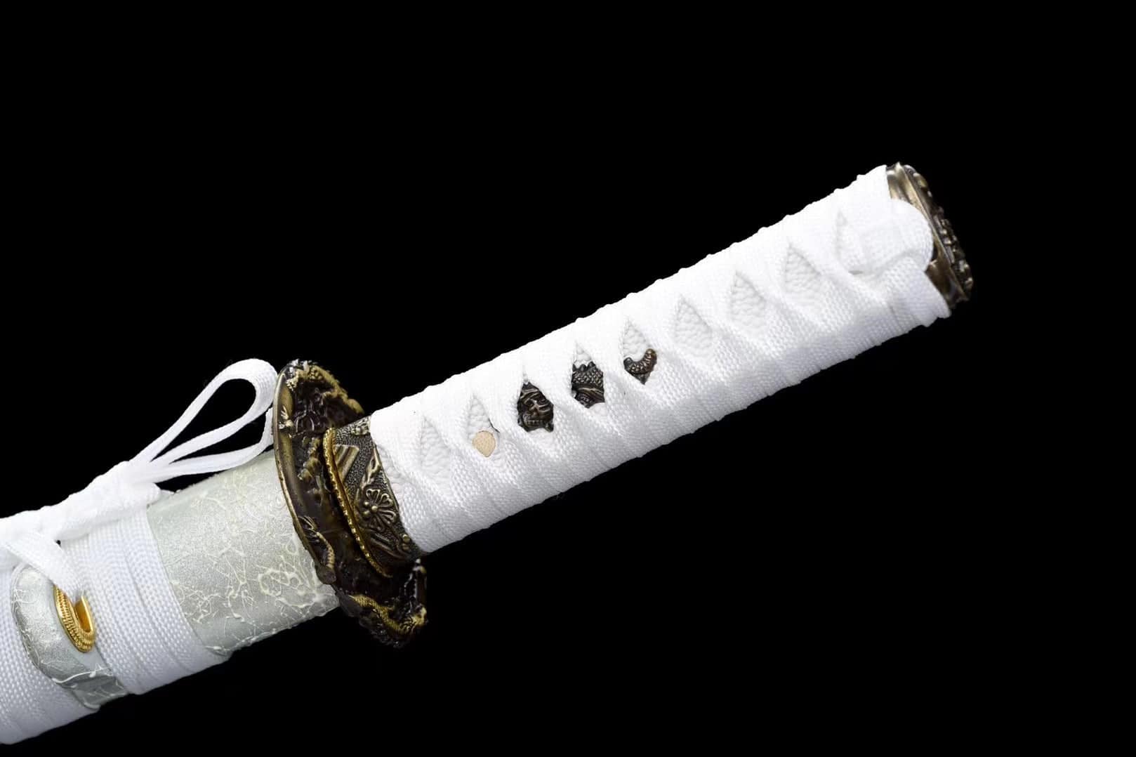 Tanto en bois blanc