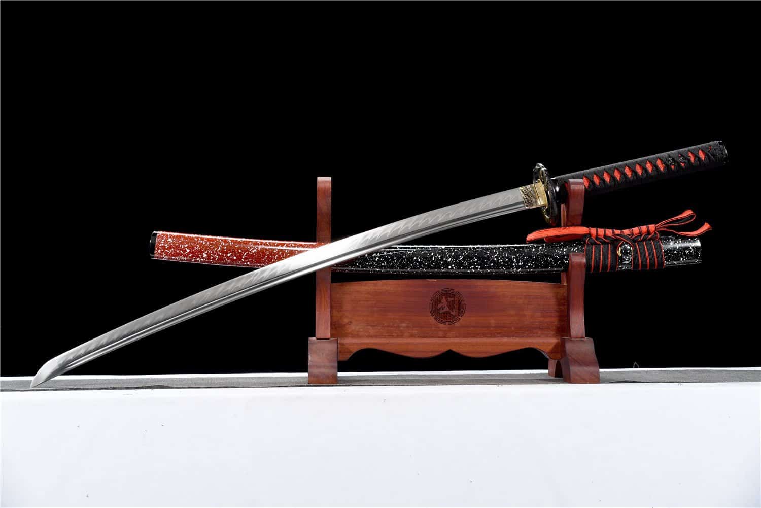 Akazan Katana 紅暫
