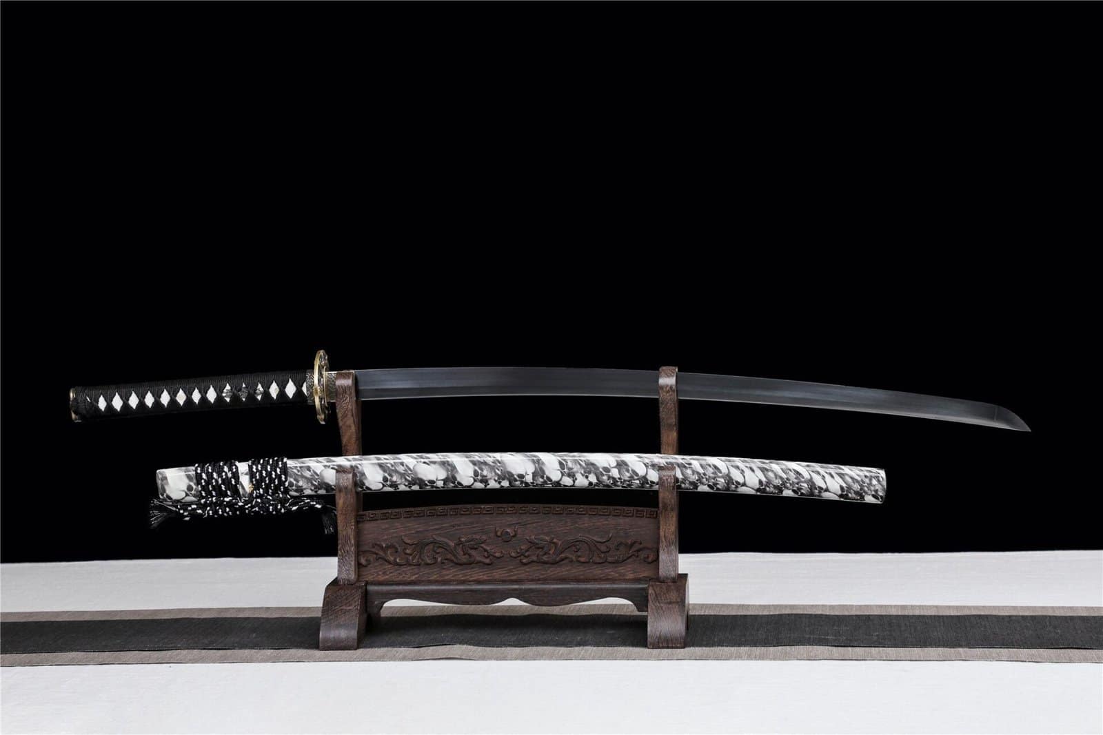 Kuroshiro Katana japonais