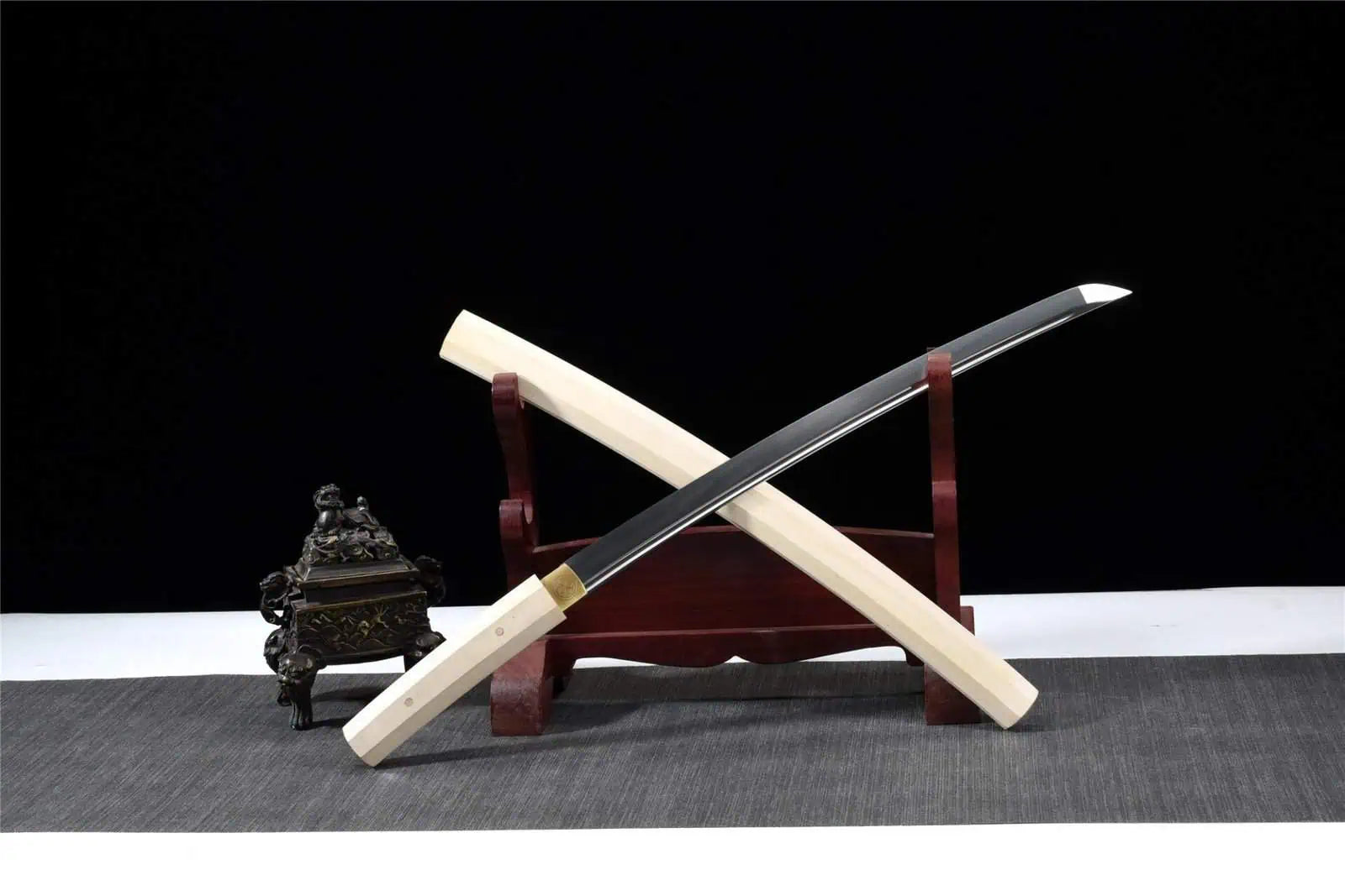 Shiro Wakizashi 白