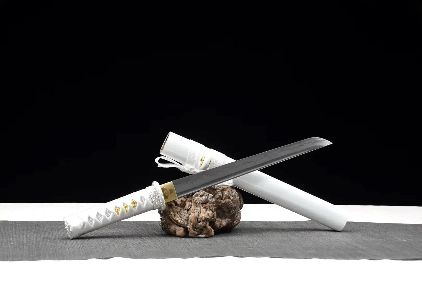 Shiro Tanto 白