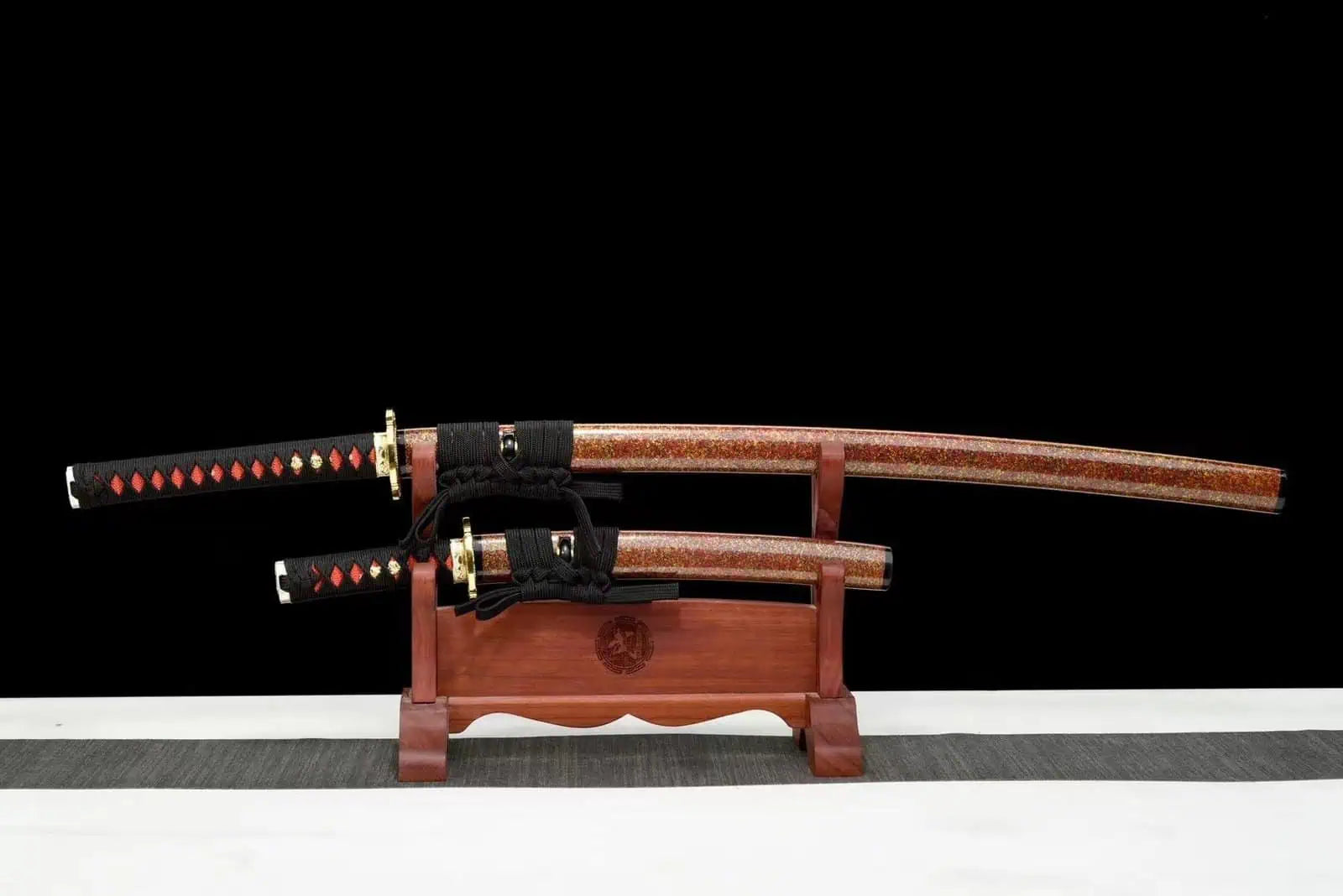 Kinrō Aka Katana 金紅