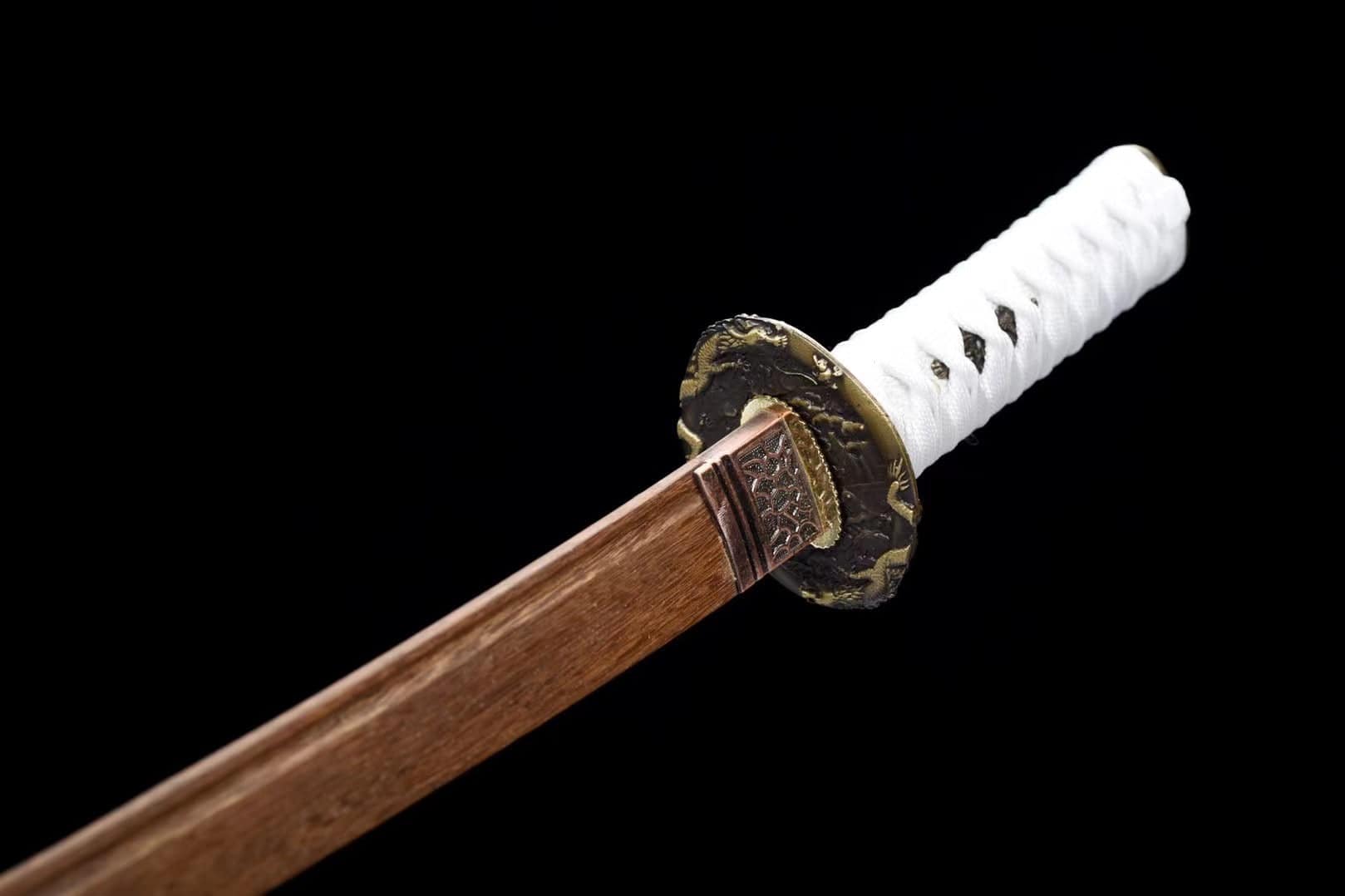 Tanto en bois blanc